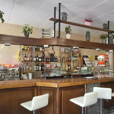 Alberg Restaurant Bellavista 산타 파우 외부 사진