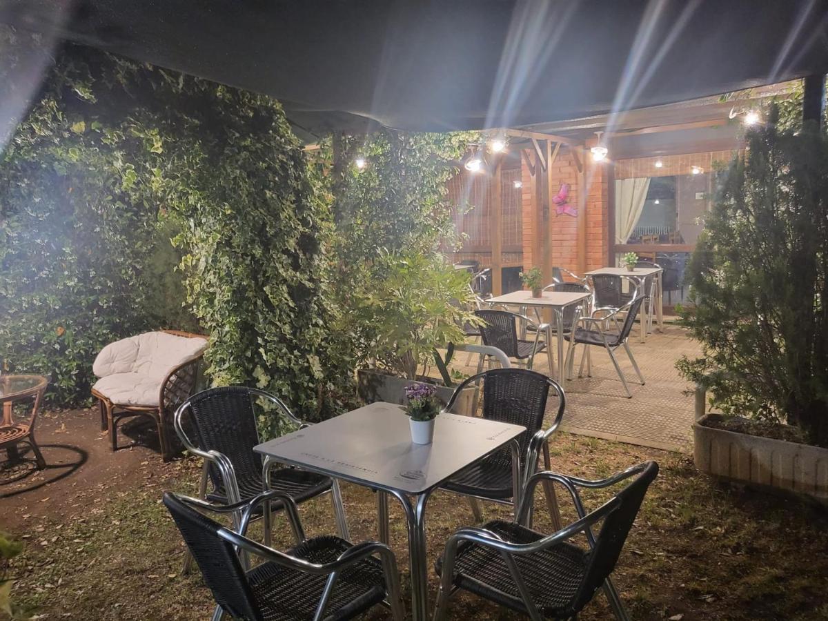 Alberg Restaurant Bellavista 산타 파우 외부 사진