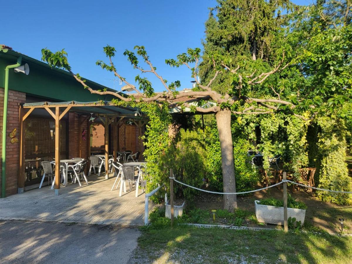 Alberg Restaurant Bellavista 산타 파우 외부 사진